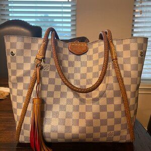 Louis Vuitton Propriano Azur Ballerine